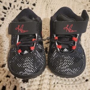Kids Nike  Kyrie Seven Ho2o